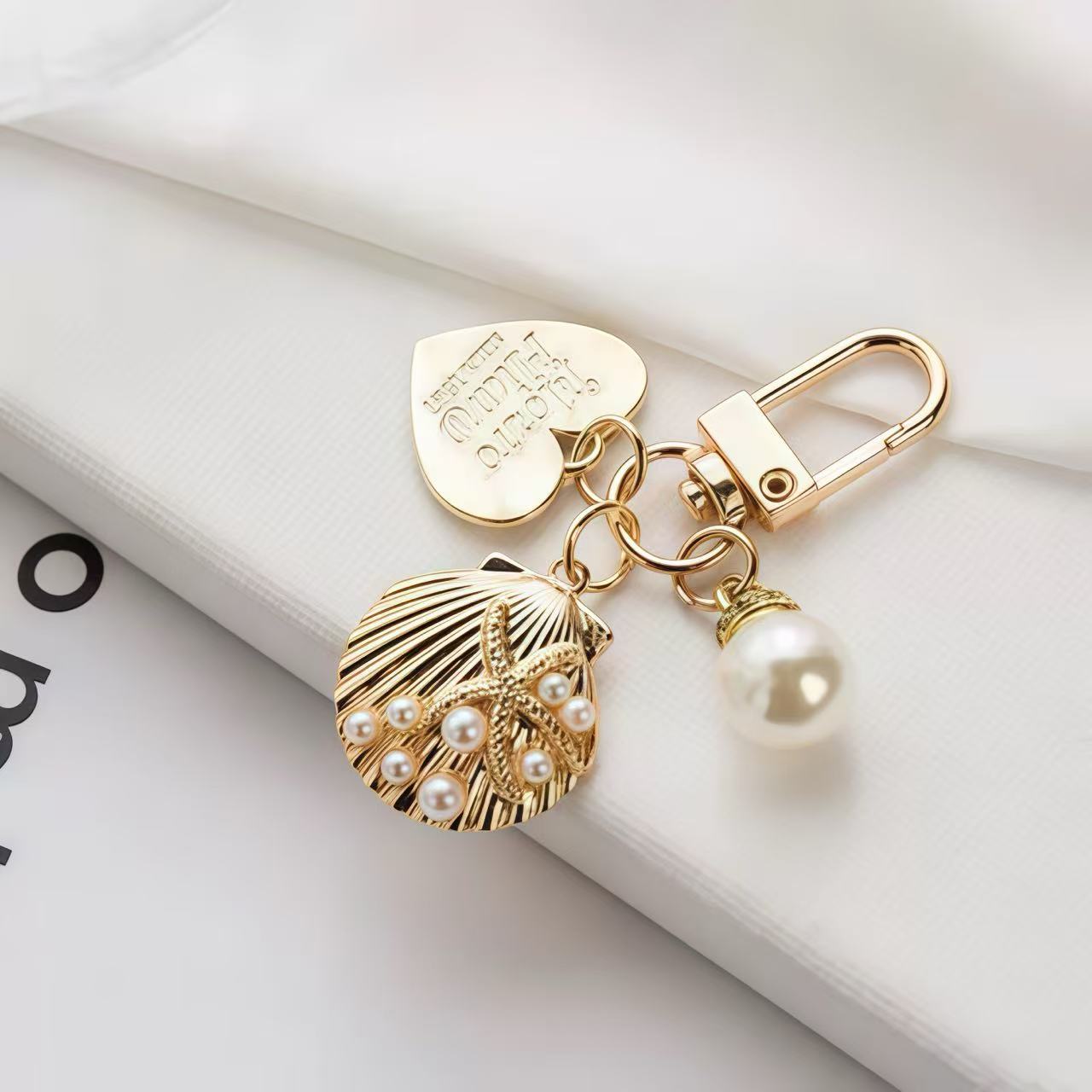 Golden Heart & Shell Pearl Keychain Set