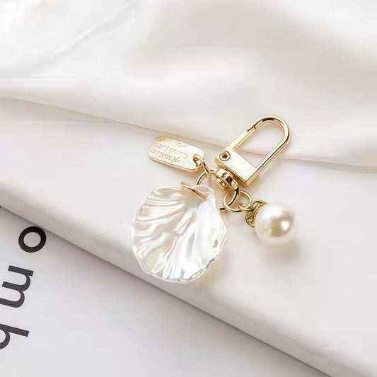 Golden Heart & Shell Pearl Keychain Set